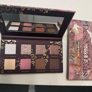 DesNUDEas Eyeshadow Palette